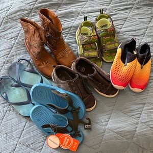 Bundle of toddler boys shoes